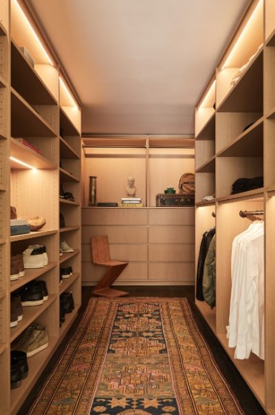 CLOSET_1 Closet iluminado